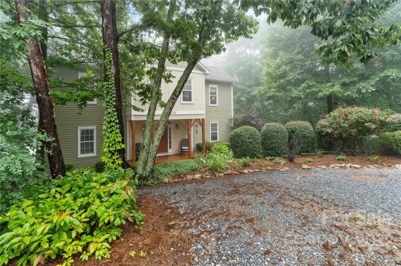 Property image 5 at 8725 Lisa Trail, Connelly Springs, NC 28612