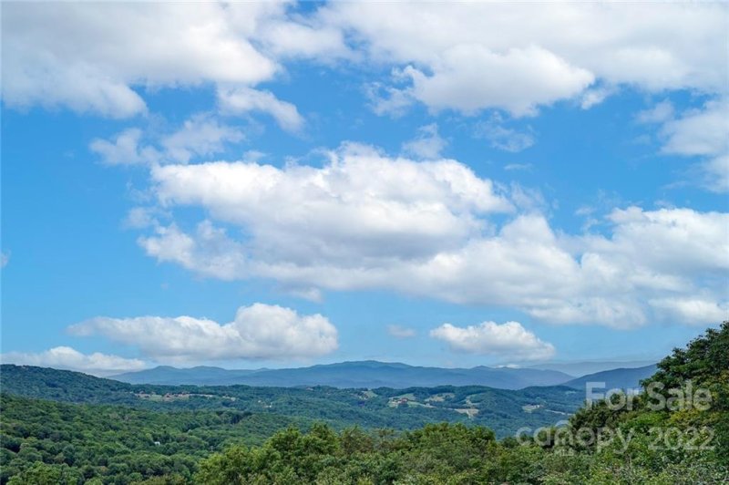 Property image 4 at 114 Spruce Hollow Road, Beech Mountain, NC 28604