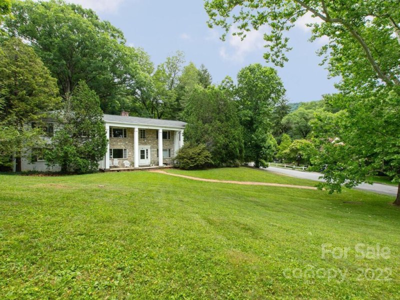 Property image 2 at 349 Country Club Road, Asheville, NC 28804