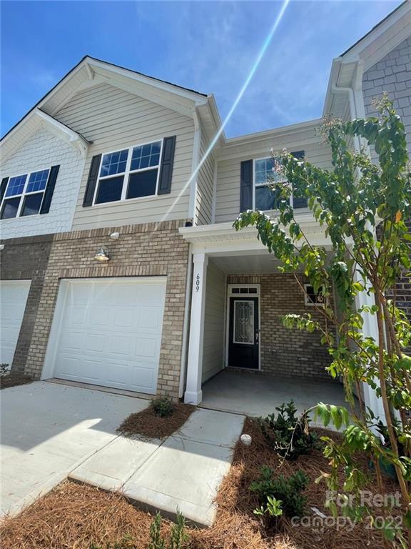 Property image 2 at 609 Rustic Path, Fort Mill, SC 29708