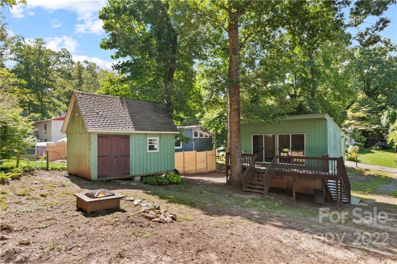 Property image 2 at 602 8th Street, Black Mountain, NC 28711