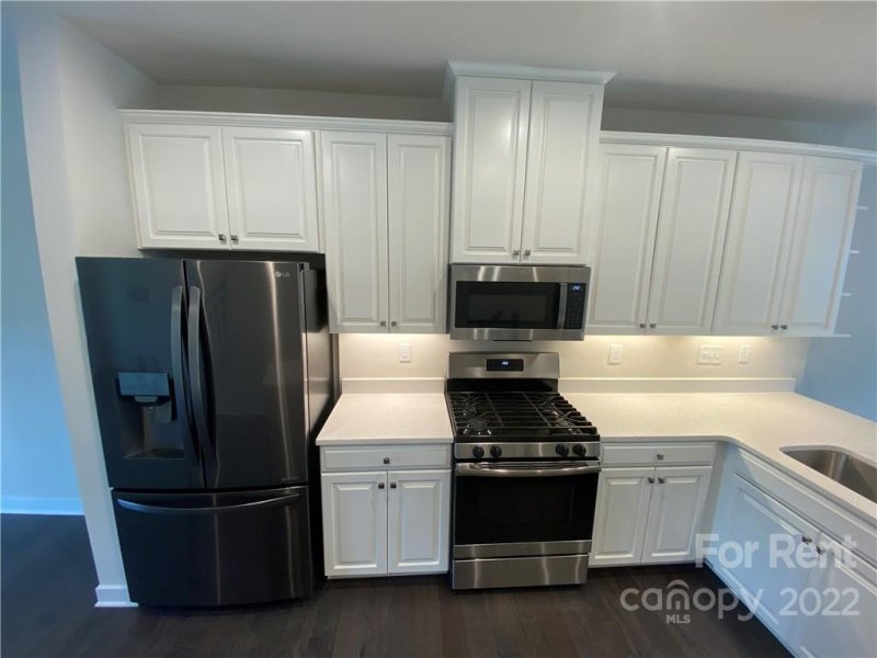 Property image 5 at 248 Parkwood Avenue, Charlotte, NC 28206