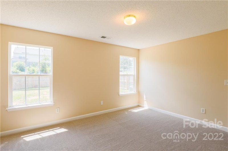 Property image 5 at 1332 Mandy Place Court, Charlotte, NC 28216