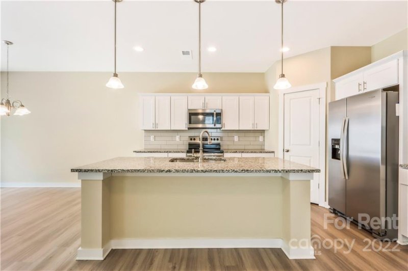 Property image 5 at 4101 Ahan Drive, Charlotte, NC 28210