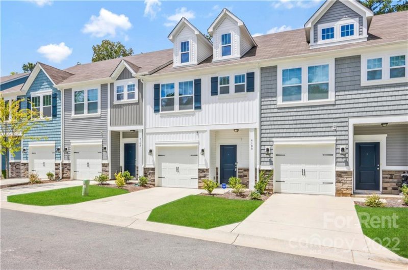 Property image 2 at 4109 Ahan Drive, Charlotte, NC 2821028210