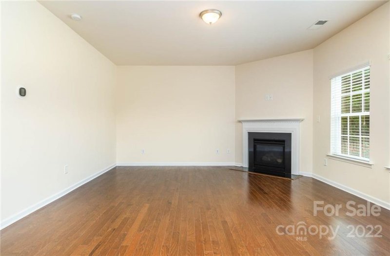 Property image 3 at 8992 Savannah Road, Harrisburg, NC 28075