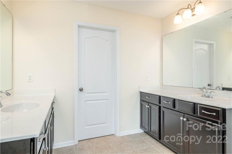 Property image 4 at 8992 Savannah Road, Harrisburg, NC 28075