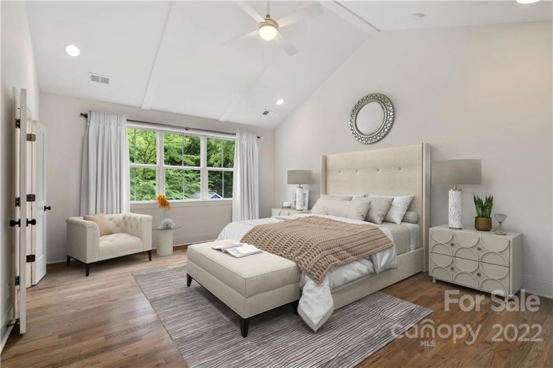 Property image 4 at 239 Keswick Avenue, Charlotte, NC 28206