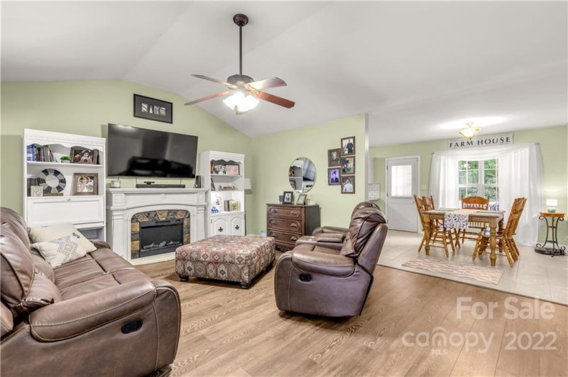 Property image 5 at 3258 Silver Fox Circle, Lancaster, SC 29720