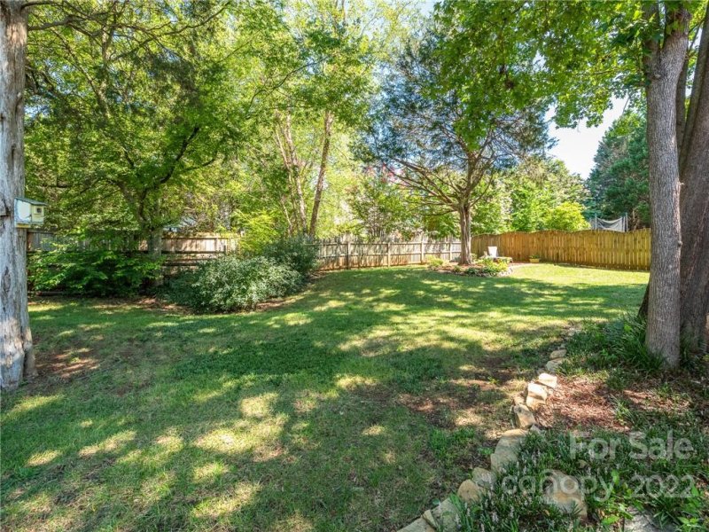Property image 2 at 5813 Ivy Walk Court, Concord, NC 28027