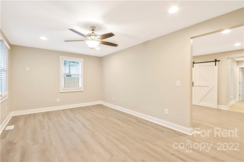 Property image 4 at 1625 Finchley Drive, Charlotte, NC 28215