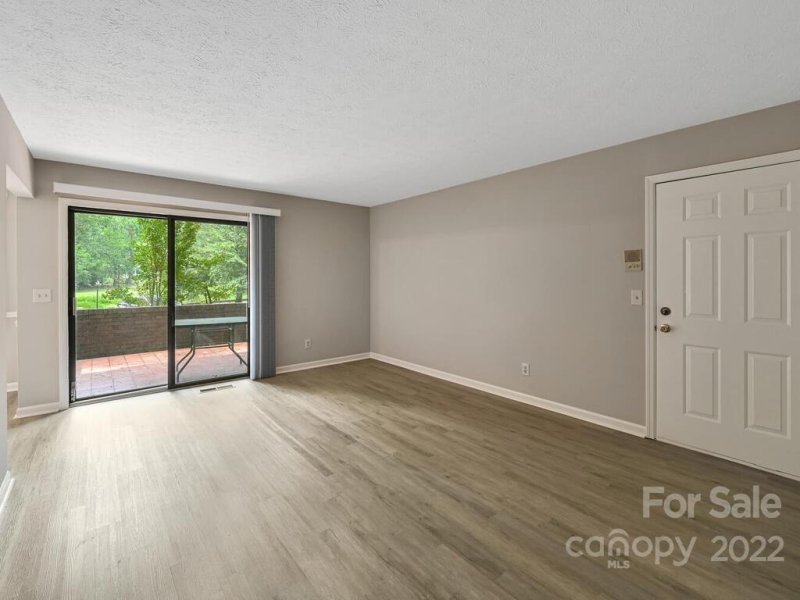 Property image 5 at 1747 Haywood Manor Road, Hendersonville, NC 28791