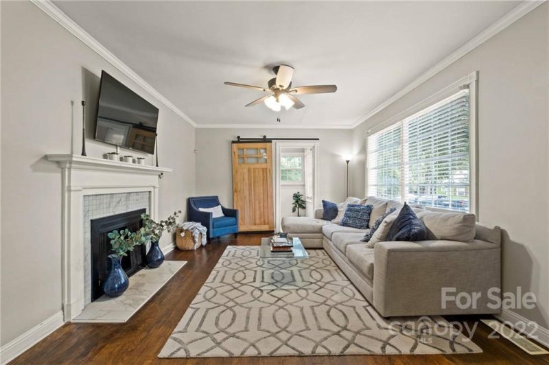 Property image 5 at 2438 Remount Road, Charlotte, NC 28208