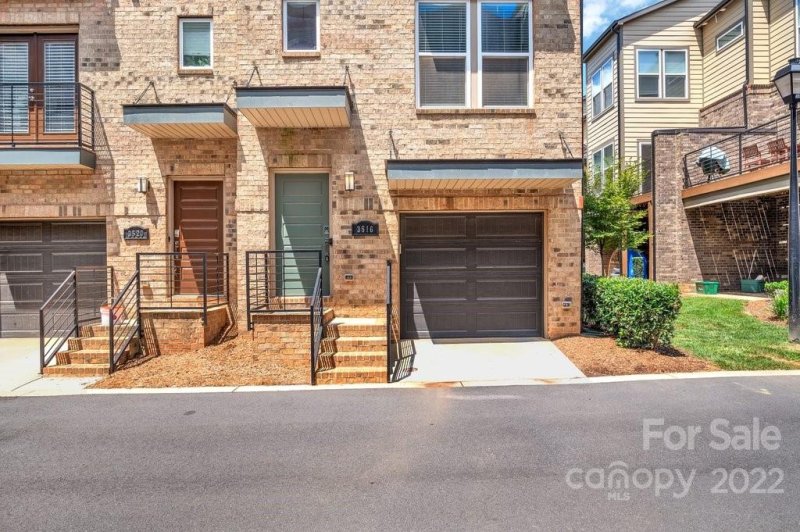 3516 Craughwell Drive