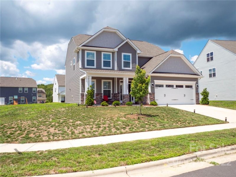 Property image 3 at 1093 Hearth Lane, Concord, NC 28025