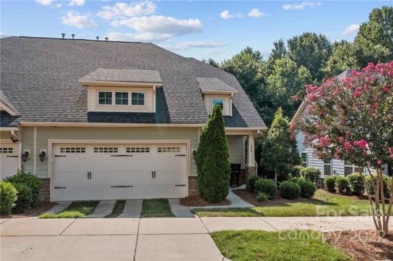Property image 2 at 190 Aztec Circle, Mooresville, NC 28117