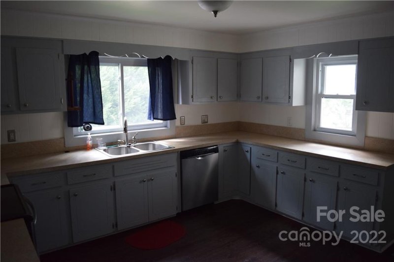 Property image 5 at 403 Cherry Street, Belmont, NC 28012