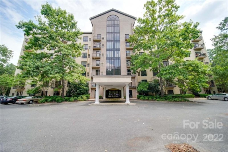 Property image 2 at 211 Heritage Boulevard, Fort Mill, SC 29715