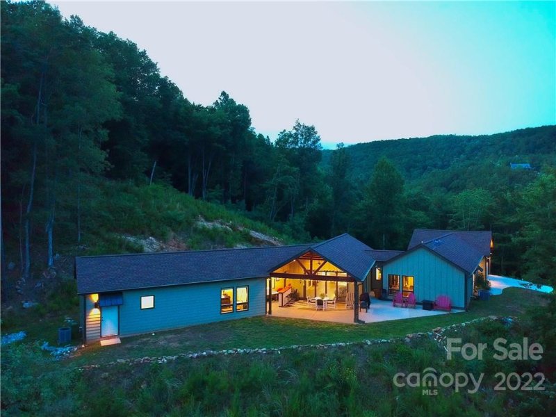 3353 Rock Creek Road