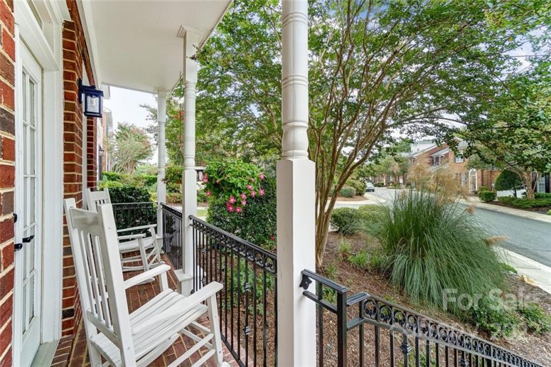 Property image 3 at 9305 Bonnie Briar Circle, Charlotte, NC 28277