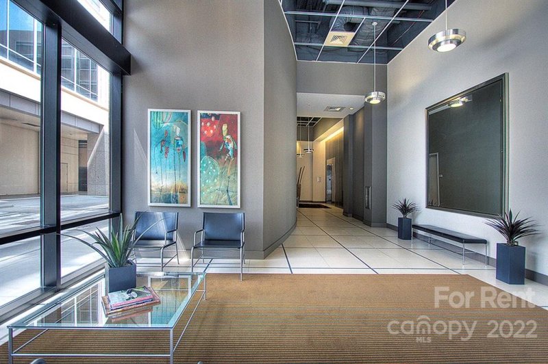 Property image 4 at 1133 Metropolitan Avenue, Charlotte, NC 28204