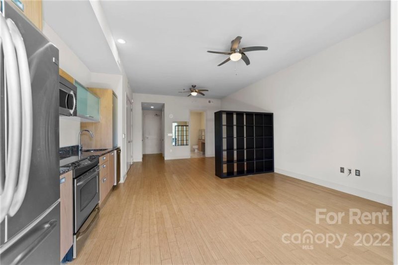 Property image 5 at 1133 Metropolitan Avenue, Charlotte, NC 28204