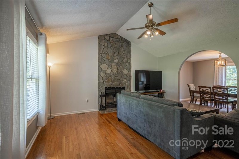 Property image 5 at 3993 Seaver Court, Hickory, NC 28602