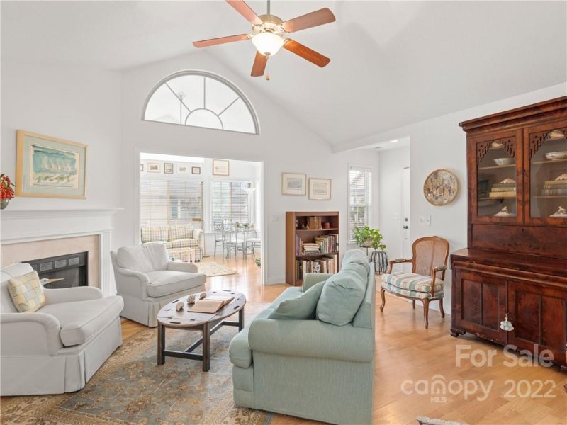 Property image 5 at 74 Mountain Meadow Circle, Weaverville, NC 28787