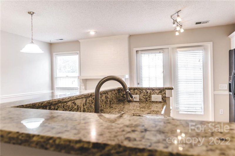 Property image 4 at 8242 Legare Court, Charlotte, NC 28210