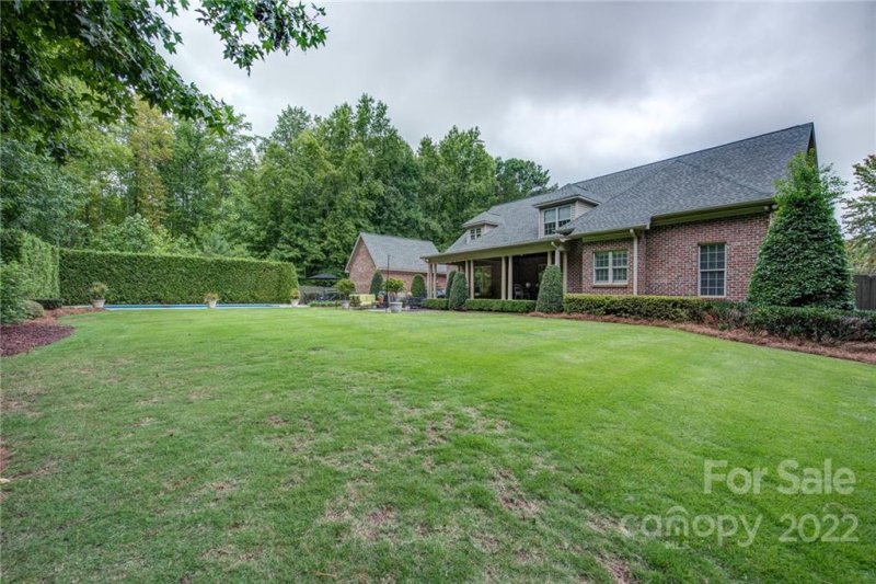 Property image 4 at 912 Ramsgate Drive, Gastonia, NC 28056