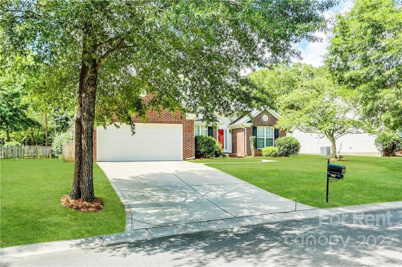 Property image 2 at 2008 Enderbury Drive, Indian Trail, NC 28079