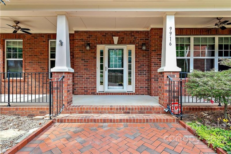 Property image 2 at 9916 Hazelview Drive, Charlotte, NC 28277