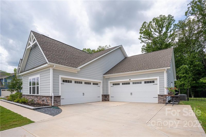 Property image 2 at 1516 Trevino Way, Waxhaw, NC 28173