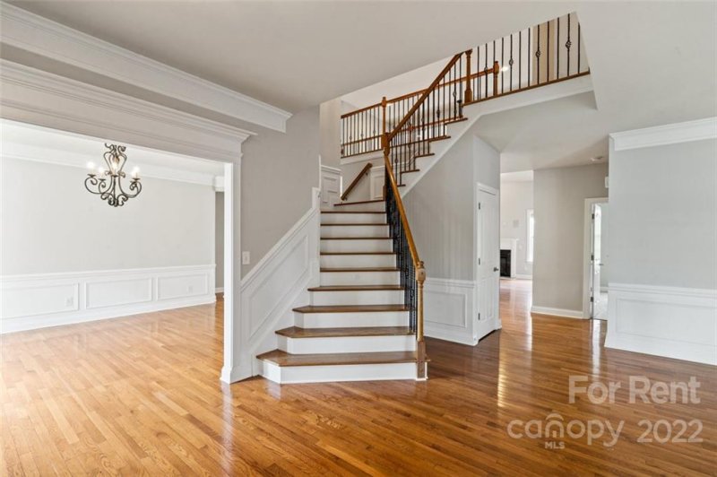 Property image 4 at 3006 Springs Farm Lane, Charlotte, NC 28226