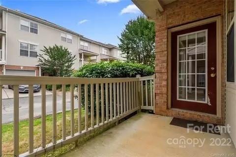 Property image 2 at 6427 Quarterbridge Lane, Charlotte, NC 28262