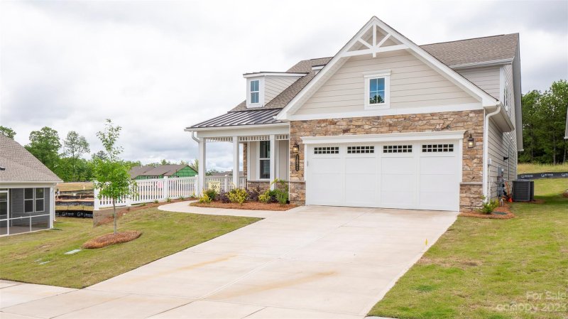 Property image 2 at 1071 Wylie Falls Lane, York, SC 29745