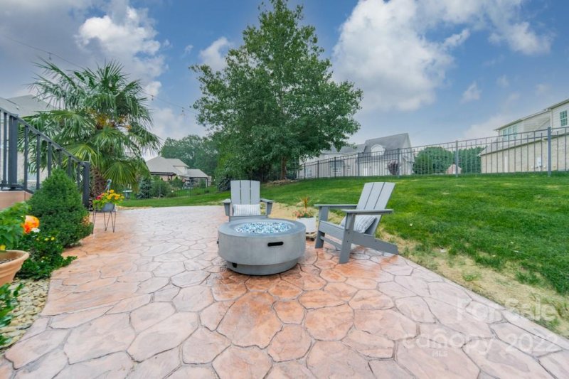 Property image 4 at 7468 Pine Glade Drive, Denver, NC 28037