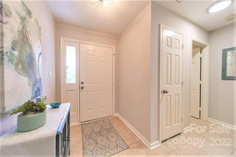 Property image 5 at 647 Mattingwood Drive, Charlotte, NC 28270