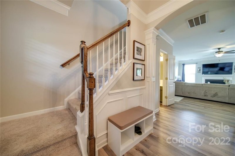 Property image 4 at 729 Centennial Street, Gastonia, NC 28056