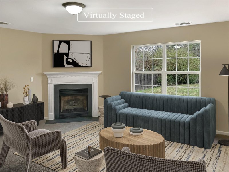 Property image 2 at 6930 Wandering Creek Drive, Charlotte, NC 28216