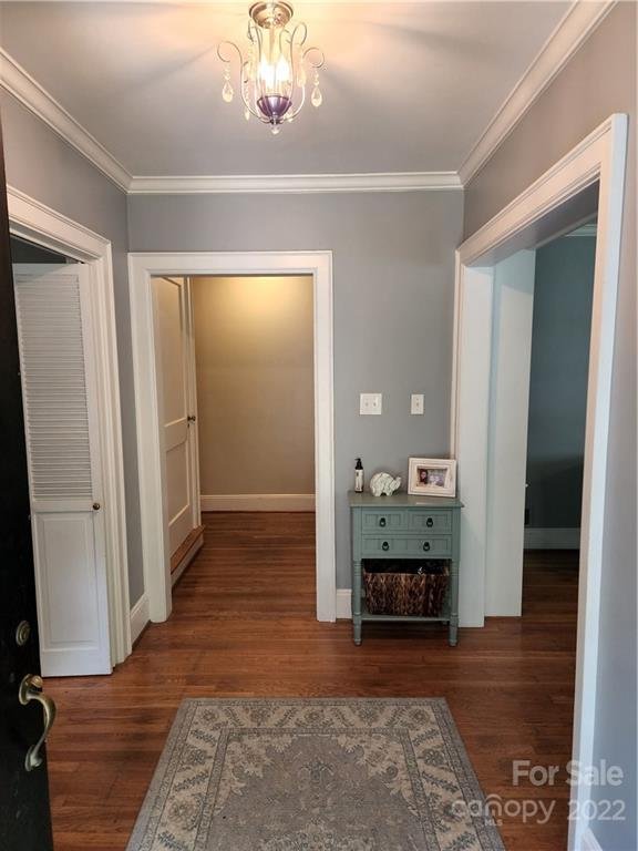 Property image 3 at 521 10th Street, Hickory, NC 28601