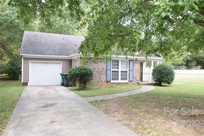 Property image 2 at 4321 Morington Lane, Charlotte, NC 28227