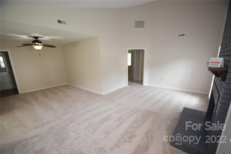 Property image 5 at 4321 Morington Lane, Charlotte, NC 28227