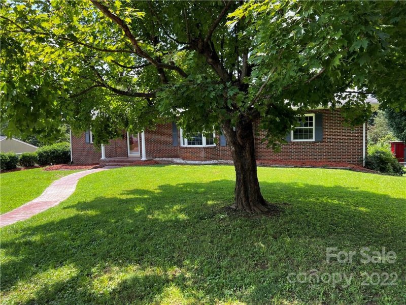 Property image 5 at 532 Mountain View Street, Lenoir, NC 28645