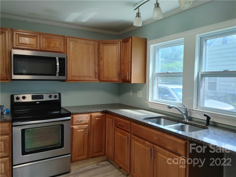 Property image 4 at 1245 Mitchell Avenue, Statesville, NC 28677