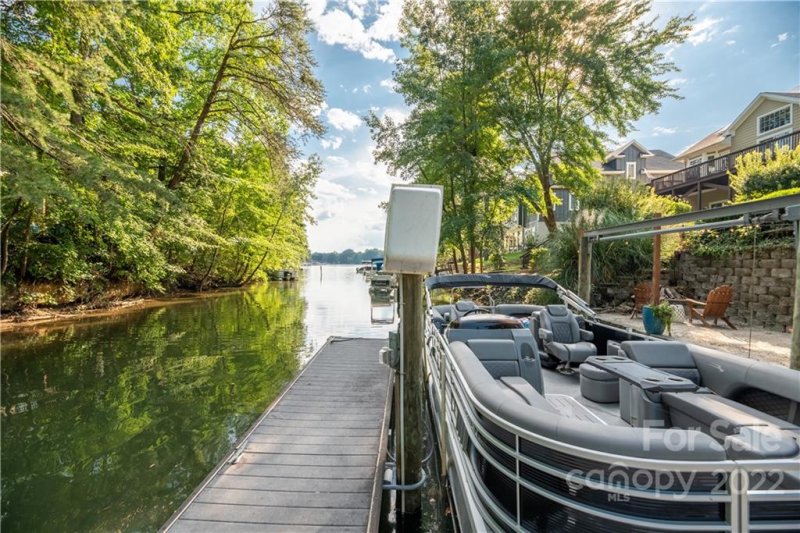 Property image 2 at 21624 Rio Oro Drive, Cornelius, NC 28031