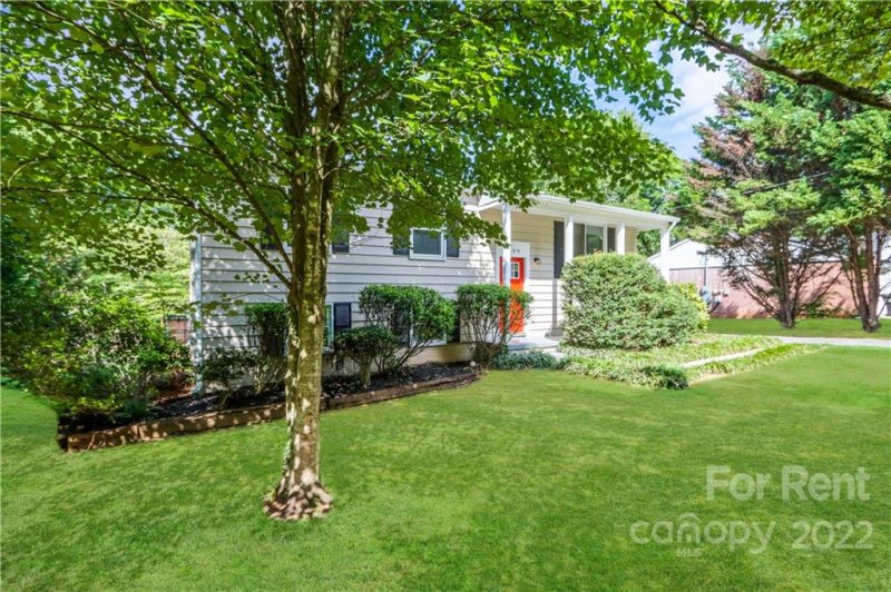 Property image 2 at 1509 Lynhurst Drive, Gastonia, NC 28054