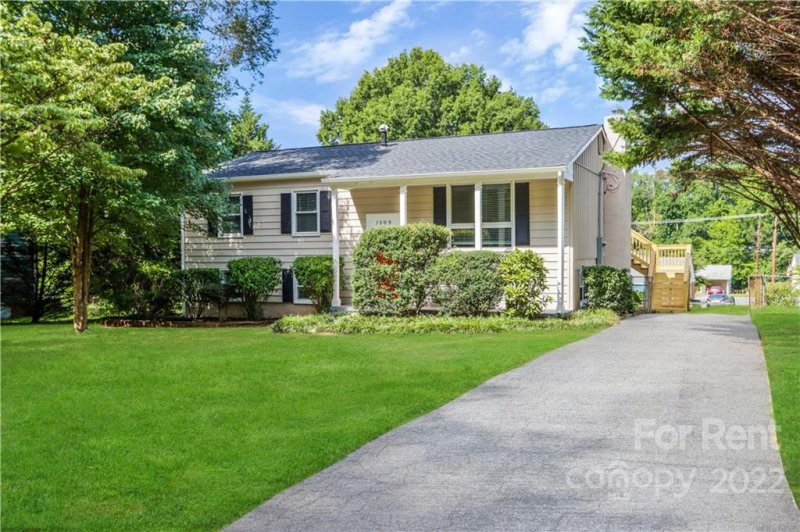 Property image 3 at 1509 Lynhurst Drive, Gastonia, NC 28054