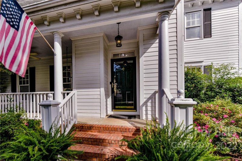 Property image 2 at 107 Spencer Street, Davidson, NC 28036