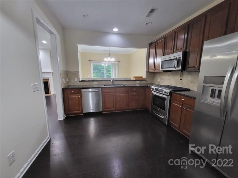 Property image 4 at 16111 Annahill Court, Charlotte, NC 28277